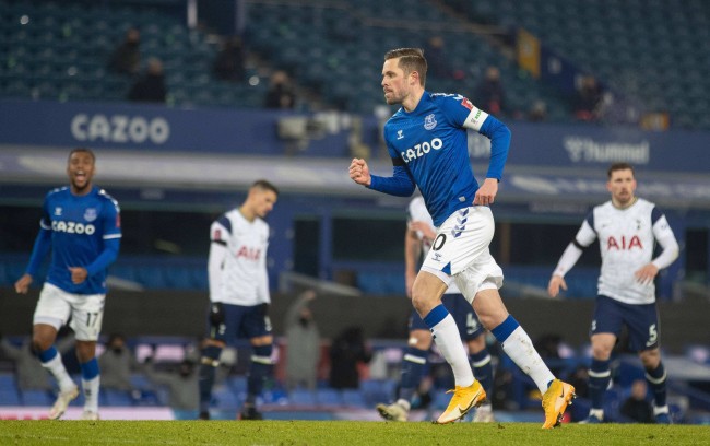 整体表现和 整体表现和