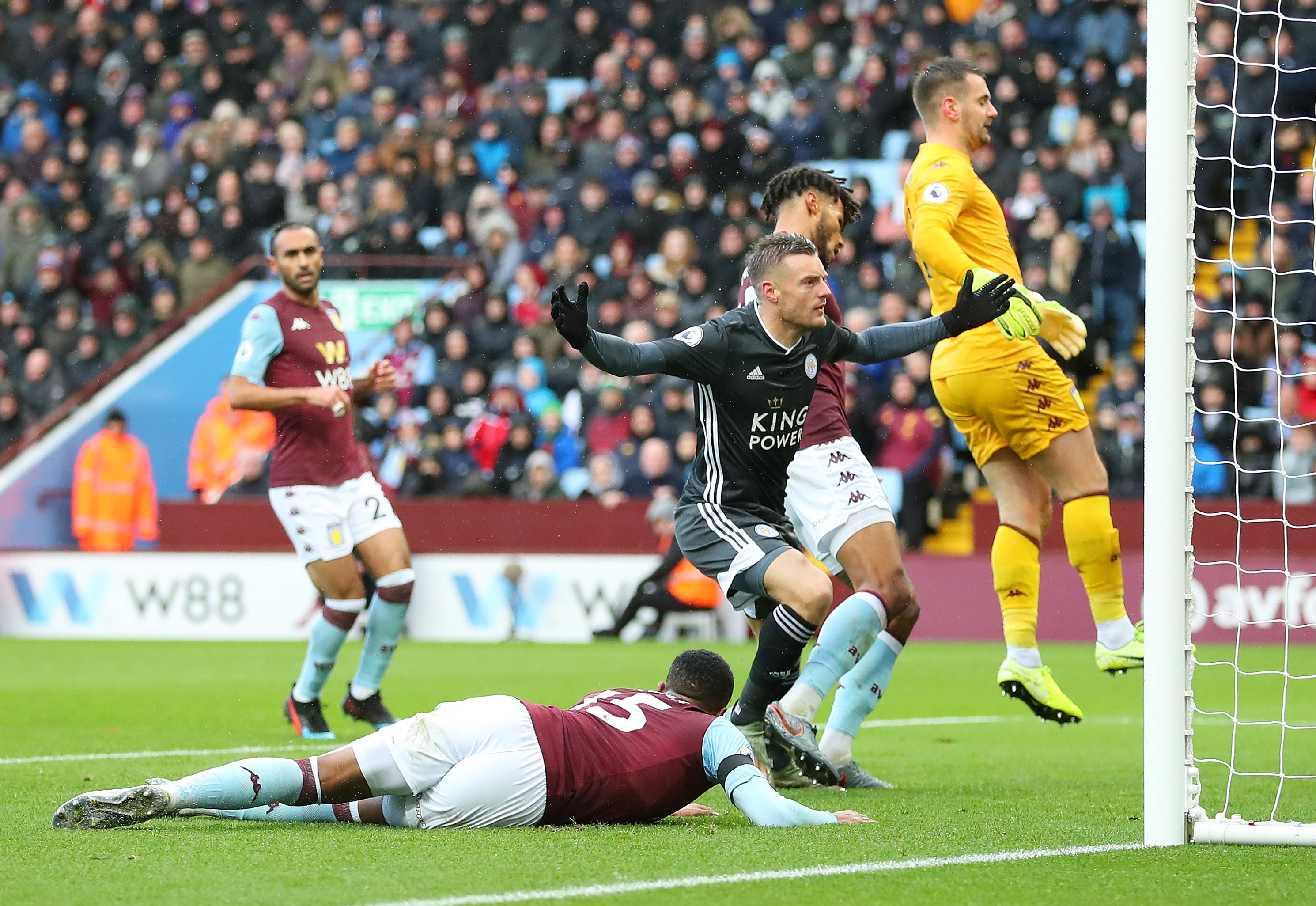 售额出现明 售额出现明